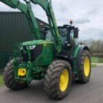 John Deere 6215R