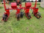 4-Row Planter Red Color - Image 2